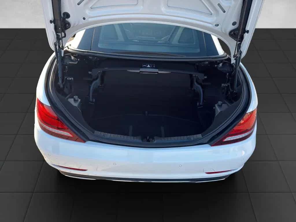 Mercedes-Benz SLC 180 Roadster|NAVI|LED|Panorama|Airscarf 01/2018-photo-27