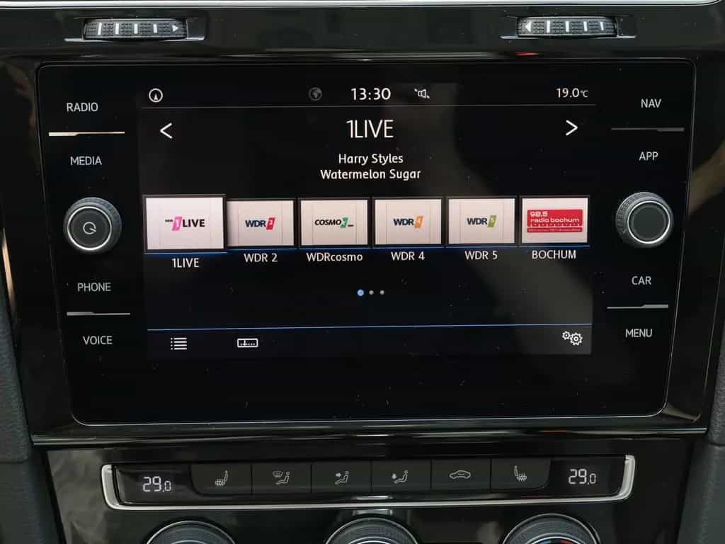 Volkswagen Golf VII Variant 1.5 TSI DSG Highline NAVI LED P 05/2020-photo-14