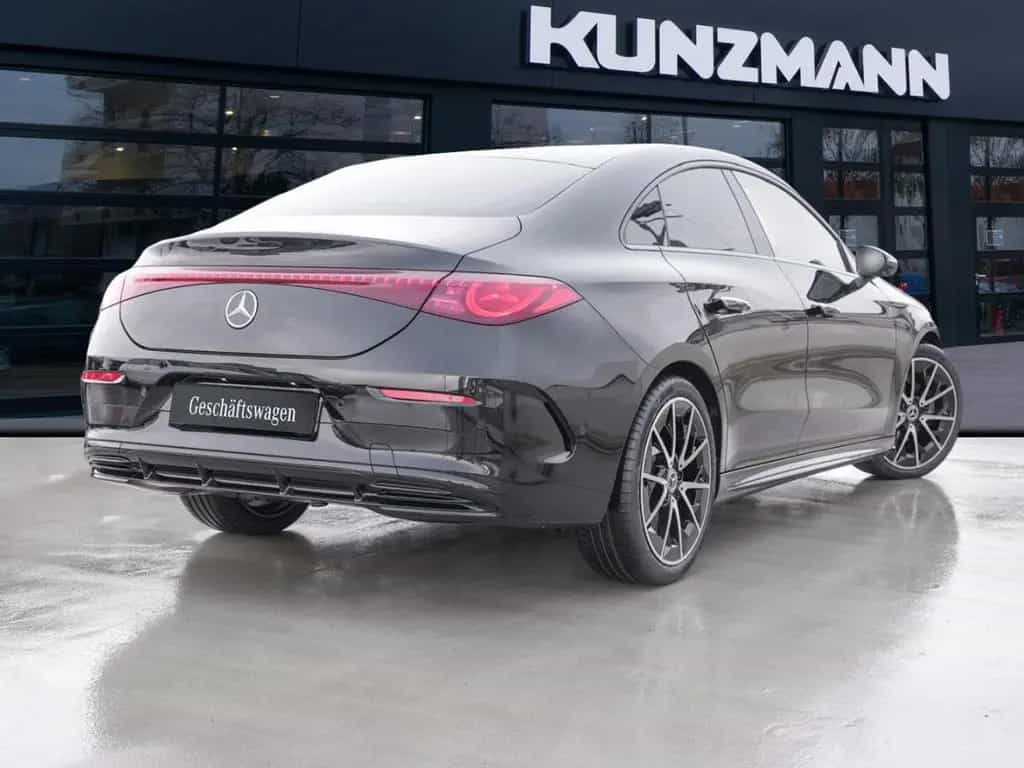 Mercedes-Benz CLA 180 AMG Night Panorama MBUX Navi AHK 360° 02/2026-photo-2