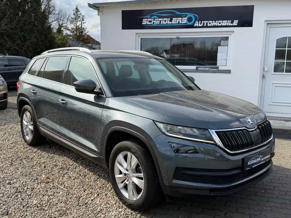 Skoda Kodiaq Style 4x4 DSG ACC RFK MFL AHK Appel Car 08/2019-photo-0
