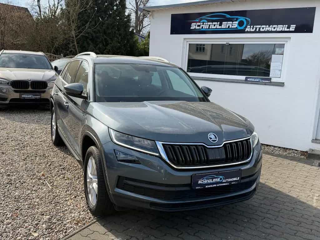 Skoda Kodiaq Style 4x4 DSG ACC RFK MFL AHK Appel Car 08/2019-photo-10