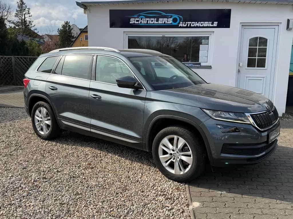 Skoda Kodiaq Style 4x4 DSG ACC RFK MFL AHK Appel Car 08/2019-photo-11