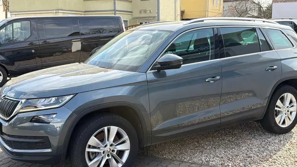 Skoda Kodiaq Style 4x4 DSG ACC RFK MFL AHK Appel Car 08/2019-photo-12