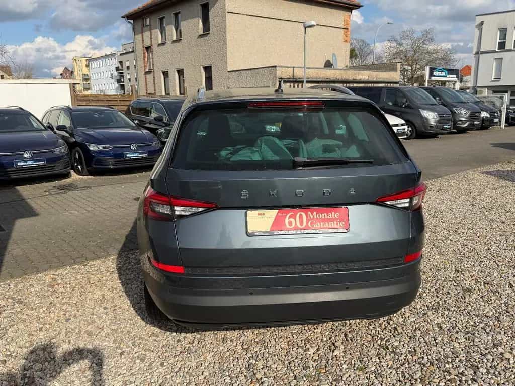 Skoda Kodiaq Style 4x4 DSG ACC RFK MFL AHK Appel Car 08/2019-photo-17