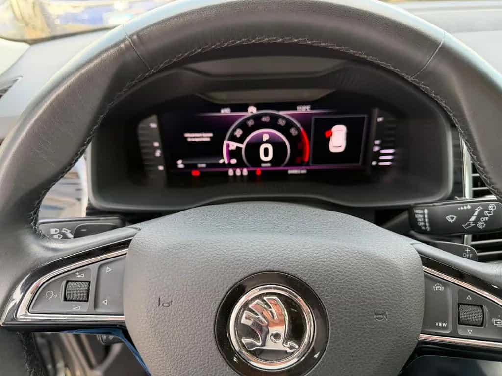 Skoda Kodiaq Style 4x4 DSG ACC RFK MFL AHK Appel Car 08/2019-photo-25