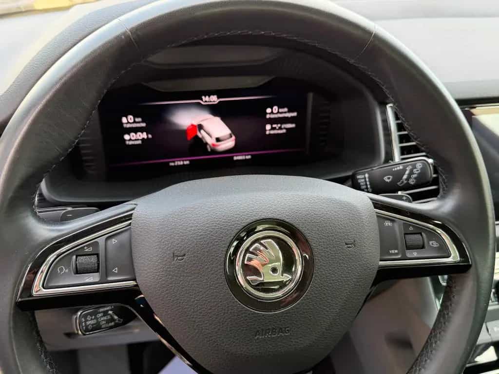 Skoda Kodiaq Style 4x4 DSG ACC RFK MFL AHK Appel Car 08/2019-photo-28