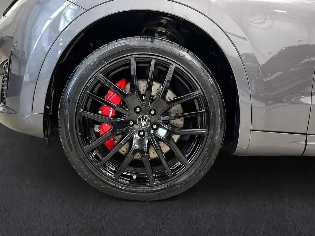 Maserati Levante Modena S Matrix-LED+Kame+Harman+LrHz+AHK 05/2024-photo-3