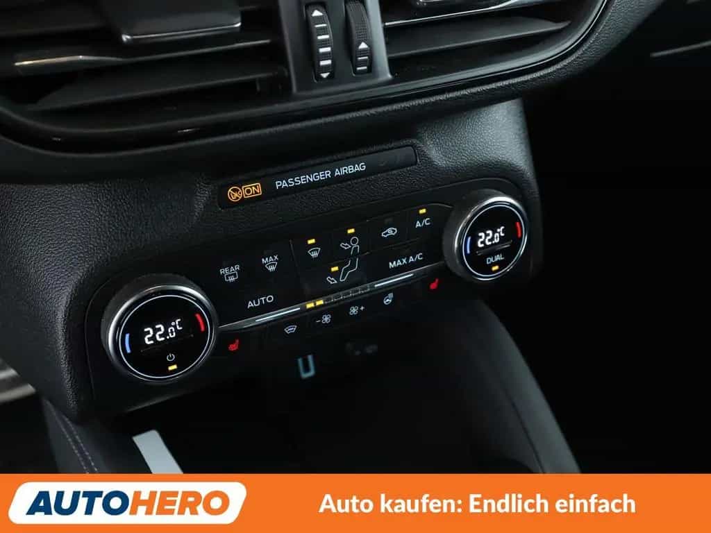 Ford Focus 2.3 EcoBoost ST*NAVI*LED*ACC*SPUR*PDC*SHZ* 07/2020-photo-21