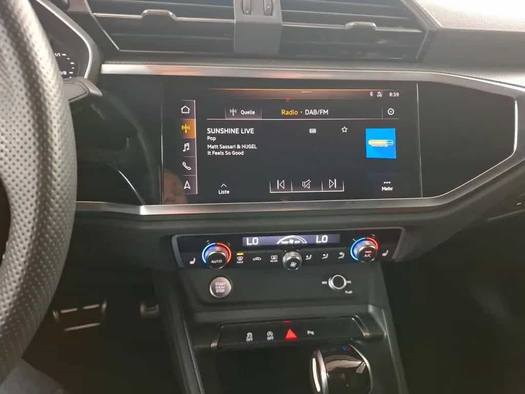 Audi Q3 45 TFSI quattro S-Line LED ACC AHK LM RFK SHZ 09/2019-photo-11