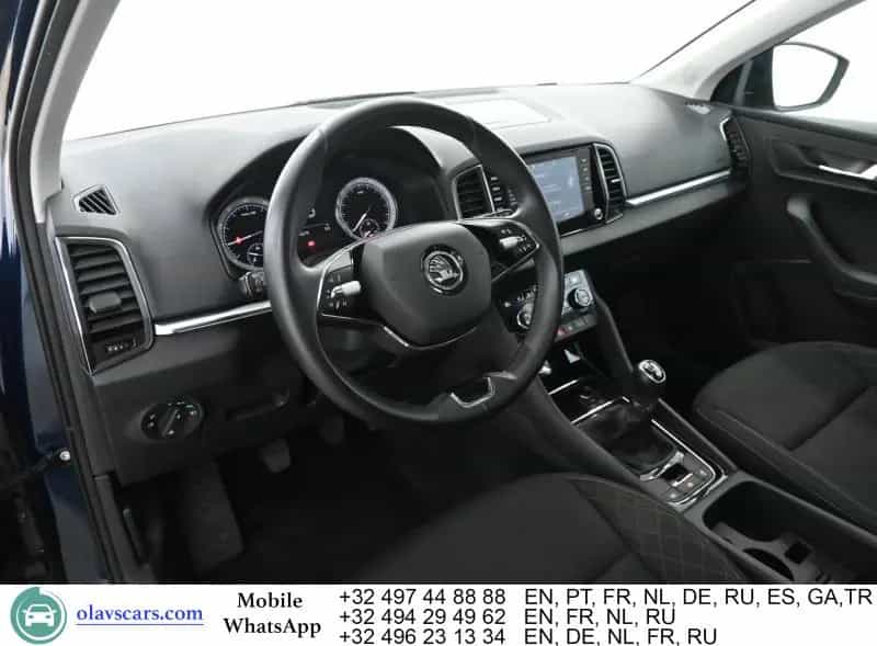 Skoda Karoq 1.0 TSI Clever Pano CarPlay Navi KeylessS 12/2021-photo-8