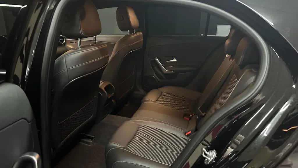 Mercedes-Benz A-Class 180 *GROßES.DISPLAY*LED*SITZHEIZ*TEMPOMAT* 10/2019-photo-21