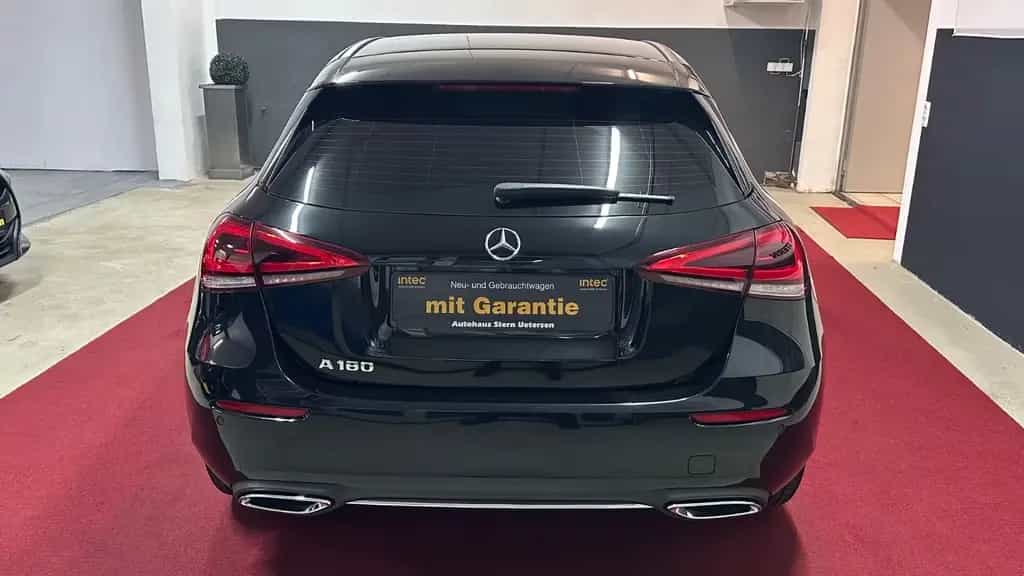 Mercedes-Benz A-Class 180 *GROßES.DISPLAY*LED*SITZHEIZ*TEMPOMAT* 10/2019-photo-5