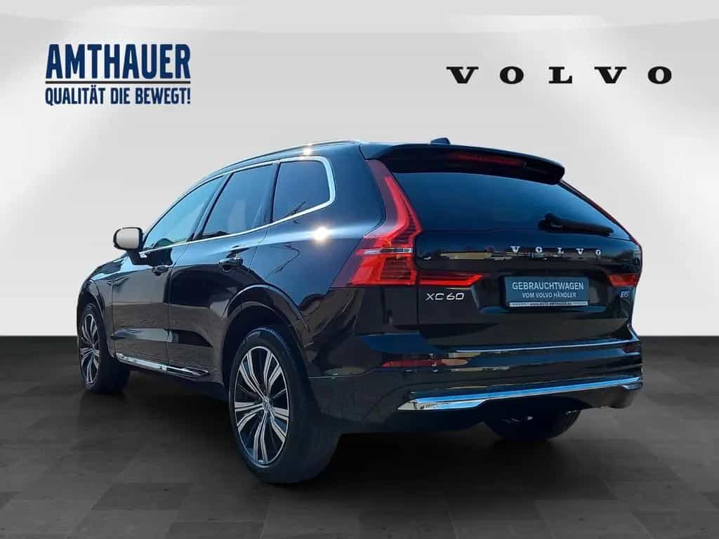 Volvo XC60 B5 AWD Ultimate Bright  AHK/Head-up/Pano 02/2023-photo-3