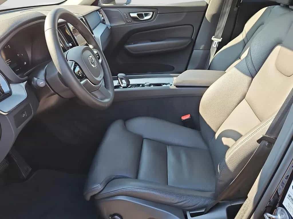 Volvo XC60 B5 AWD Ultimate Bright  AHK/Head-up/Pano 02/2023-photo-7