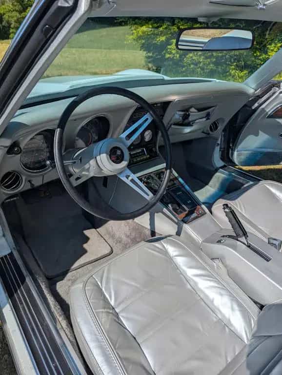 Corvette C3 nur 8500 Miles Gesamtlaufleistung 1975 07/1975-photo-14