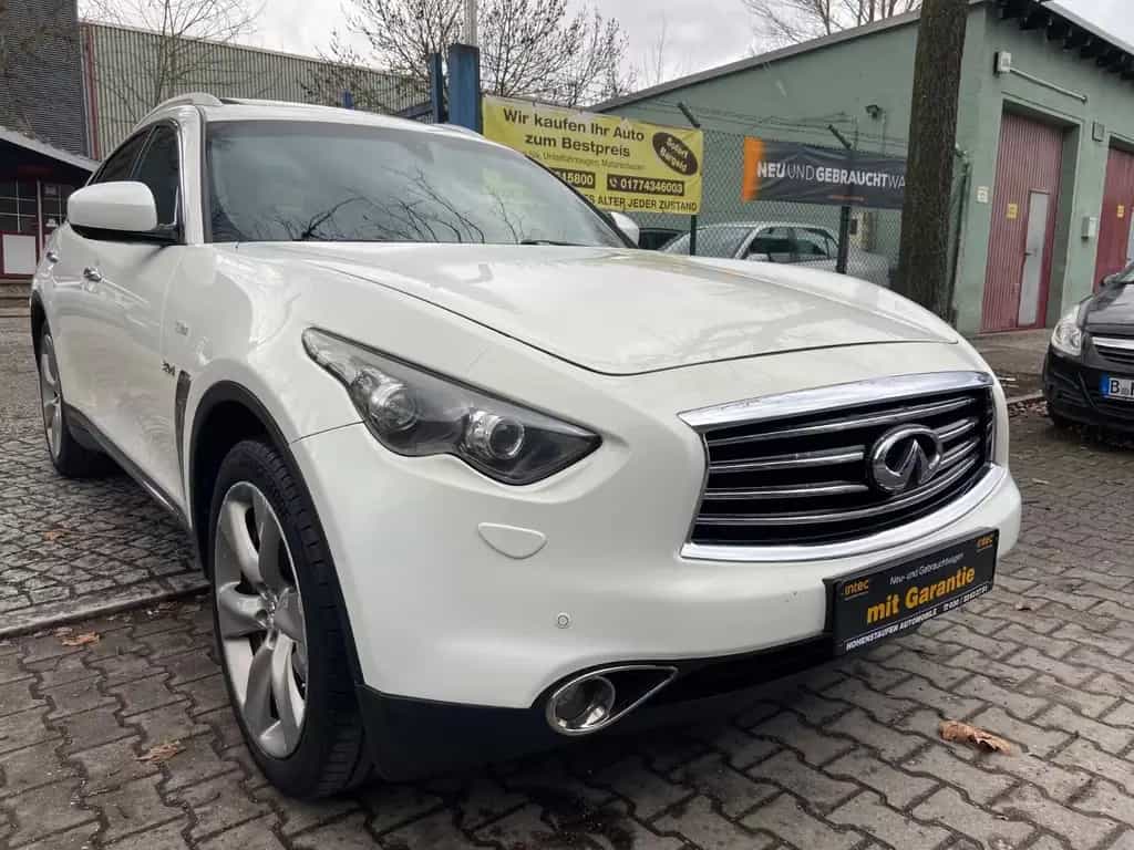 Infiniti QX70 3.0 d S  Vollaustattung 01/2016-photo-0