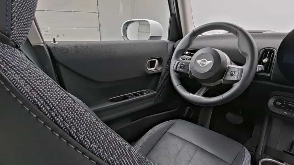 MINI Cooper C 5-Türer 03/2025-photo-10