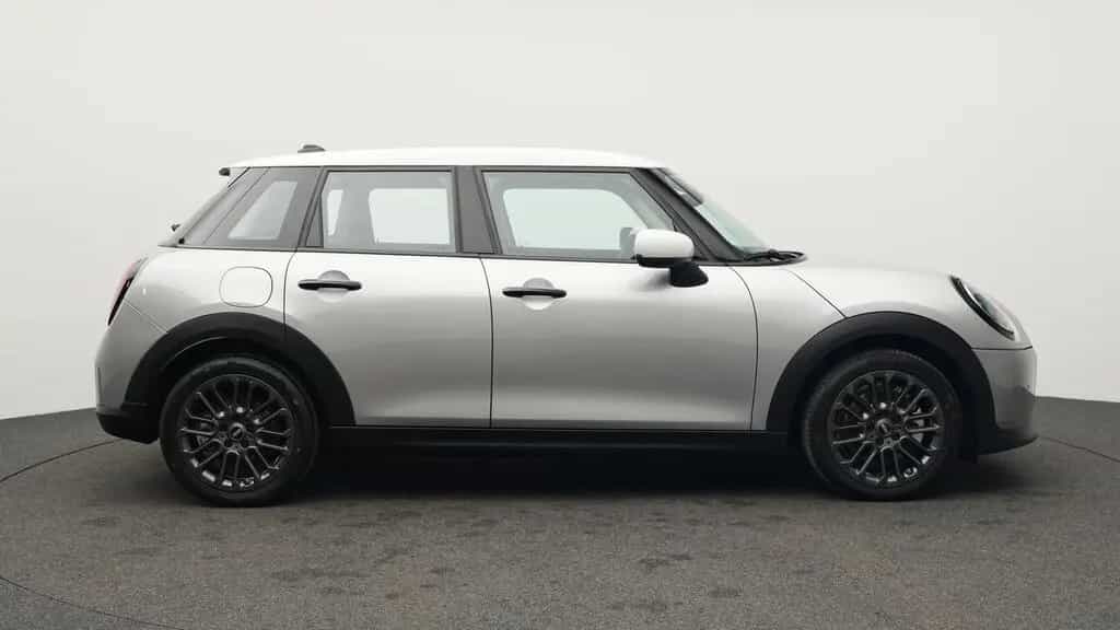 MINI Cooper C 5-Türer 03/2025-photo-3