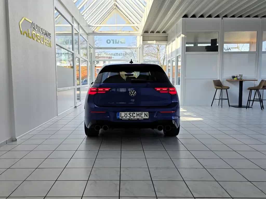 Volkswagen Golf VIII Limo R 4Motion Black Style Akrapovic 12/2023-photo-7