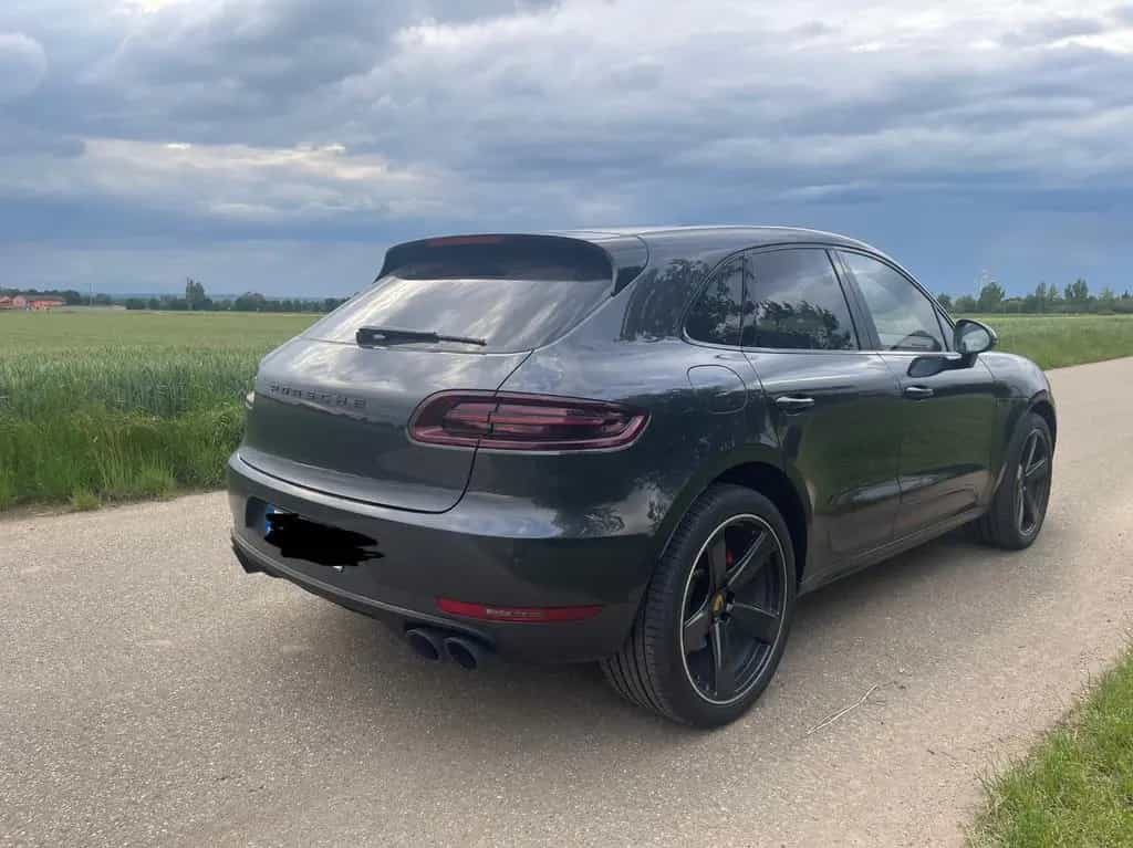Porsche Macan GTS Burmester / 18 Wege / Sitzluft / 21" 07/2016-photo-2