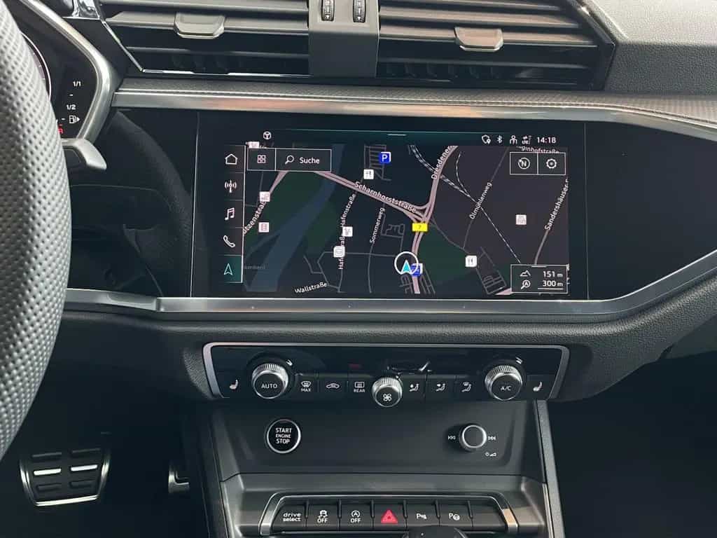 Audi Q3 Sportback 35 TFSI S line LED Navi Kamera AHK 10/2025-photo-11