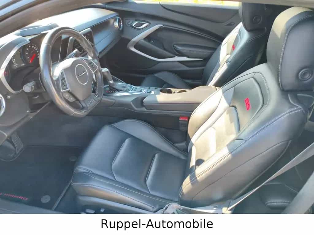 Chevrolet Camaro 6.2 V8 SS AT  20" NAVI LEDER R-CAM 05/2017-photo-16