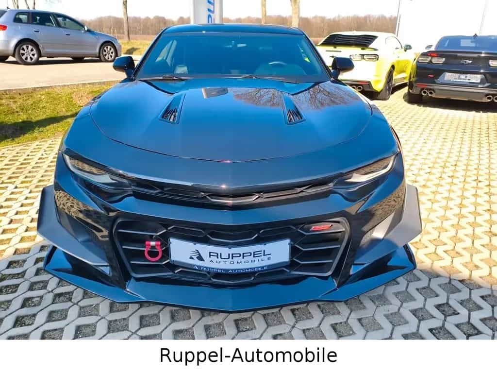 Chevrolet Camaro 6.2 V8 SS AT  20" NAVI LEDER R-CAM 05/2017-photo-9