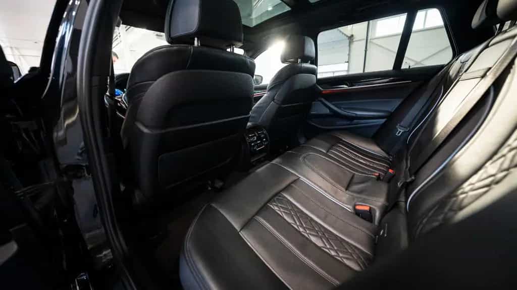ALPINA B5 4.4 Bi-Turbo Touring 03/2019-photo-13