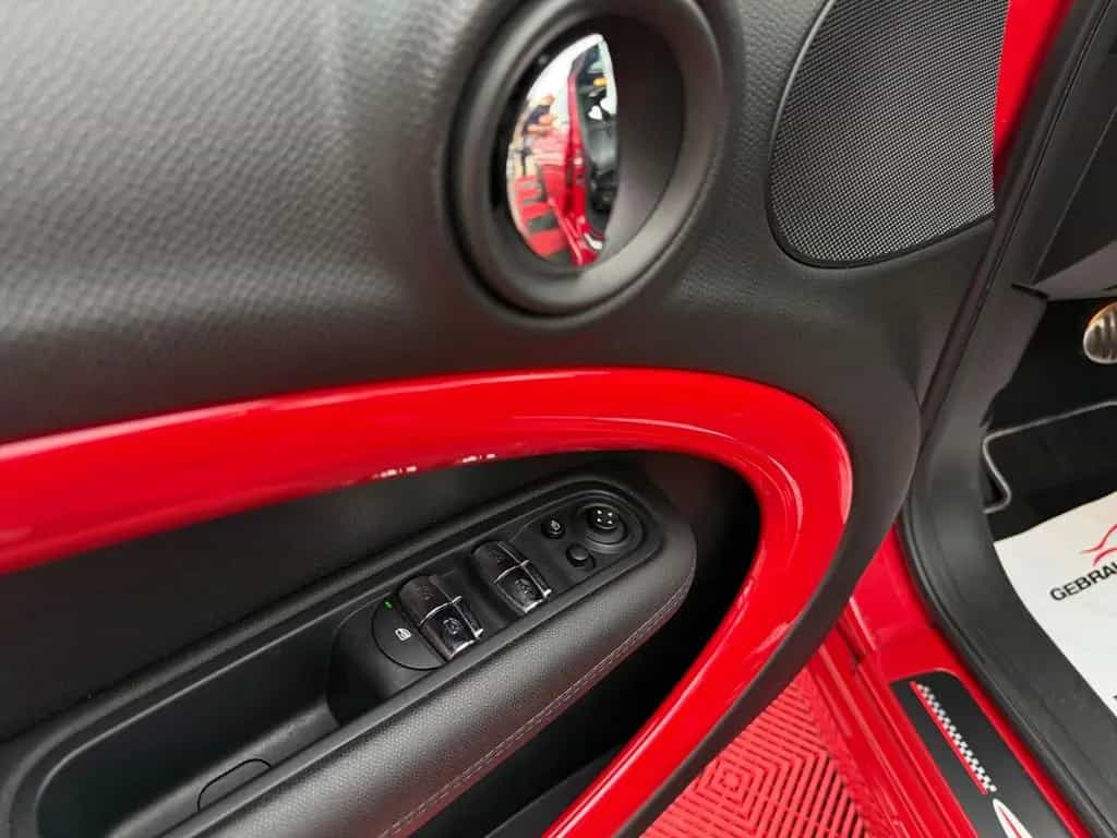 MINI John Cooper Works JOHN_COOPER_WORKS Countryman*LED*PANORAMA*SPORT 06/2016-photo-14