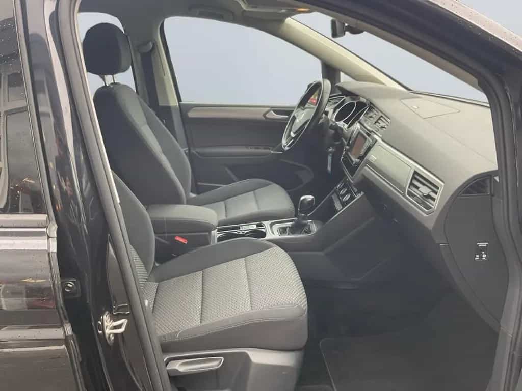 Volkswagen Touran 1.4 TSI DSG 7-Sitzer ACC LED Navi SHZ PDC 09/2015-photo-16