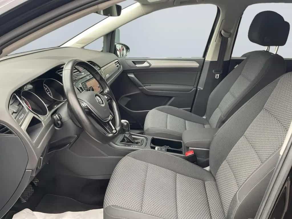 Volkswagen Touran 1.4 TSI DSG 7-Sitzer ACC LED Navi SHZ PDC 09/2015-photo-6