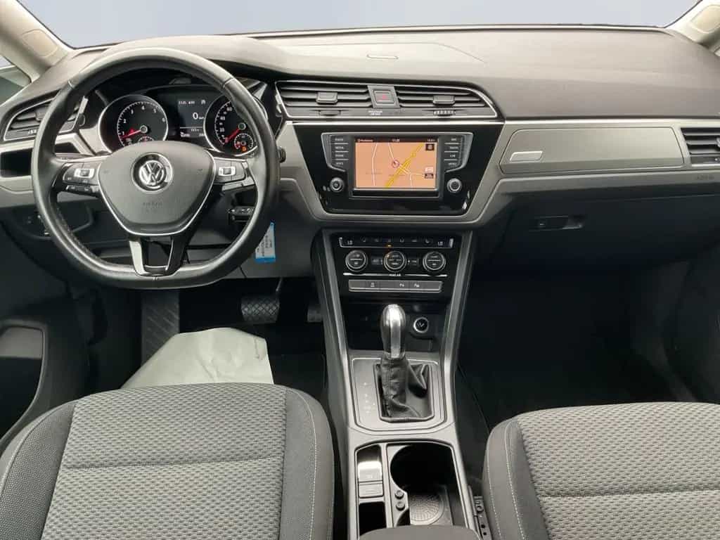 Volkswagen Touran 1.4 TSI DSG 7-Sitzer ACC LED Navi SHZ PDC 09/2015-photo-8