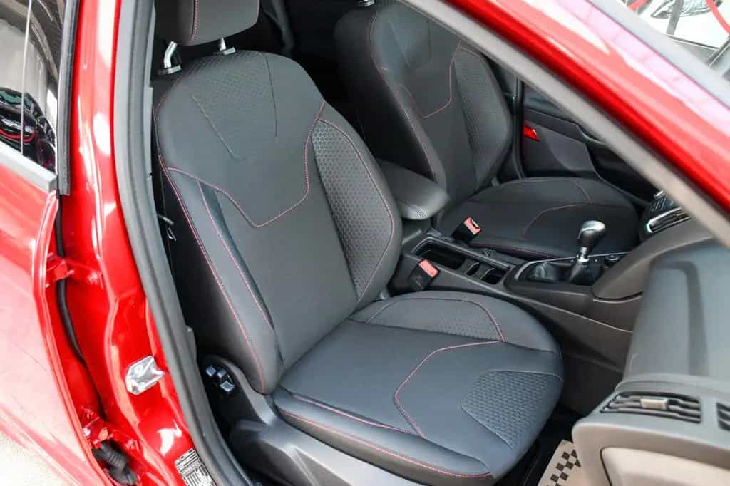 Ford Focus Lim. ST-Line Navi PDC 1. Hand nur 50tkm! 08/2017-photo-10