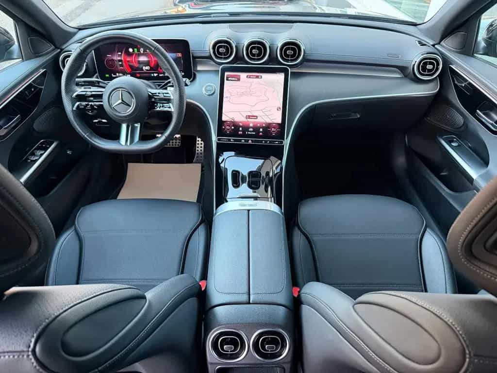 Mercedes-Benz C 300 4M AMG +Night+Pano+19"+Massage+DISTRO+Soun 02/2023-photo-11