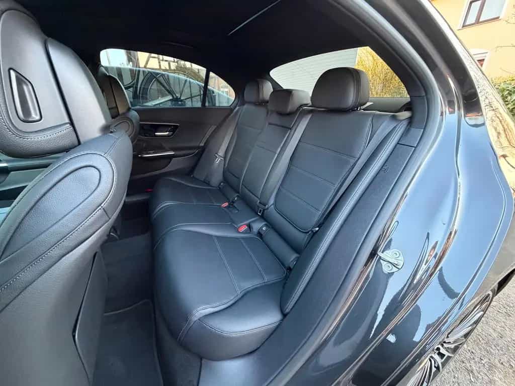 Mercedes-Benz C 300 4M AMG +Night+Pano+19"+Massage+DISTRO+Soun 02/2023-photo-16