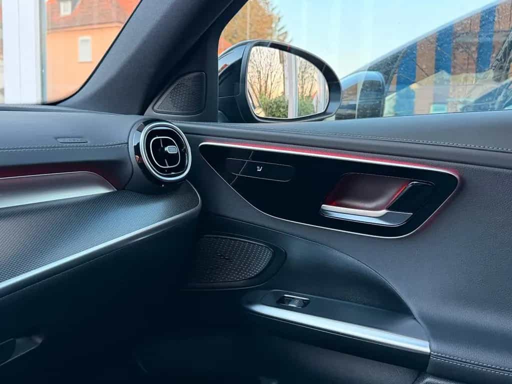 Mercedes-Benz C 300 4M AMG +Night+Pano+19"+Massage+DISTRO+Soun 02/2023-photo-23