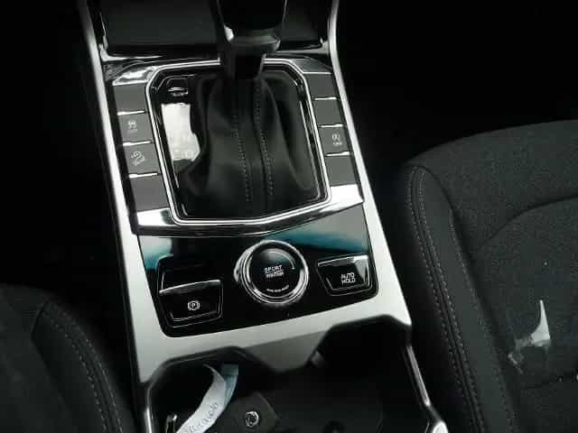 KGM Korando 1,5 GDI AT BLISS null-photo-5