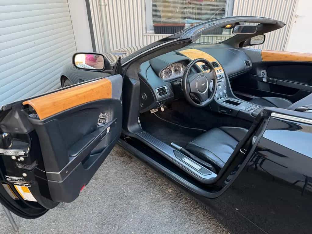 Aston Martin DB9 Volante 5.9 Touchtronic 01/2006-photo-10