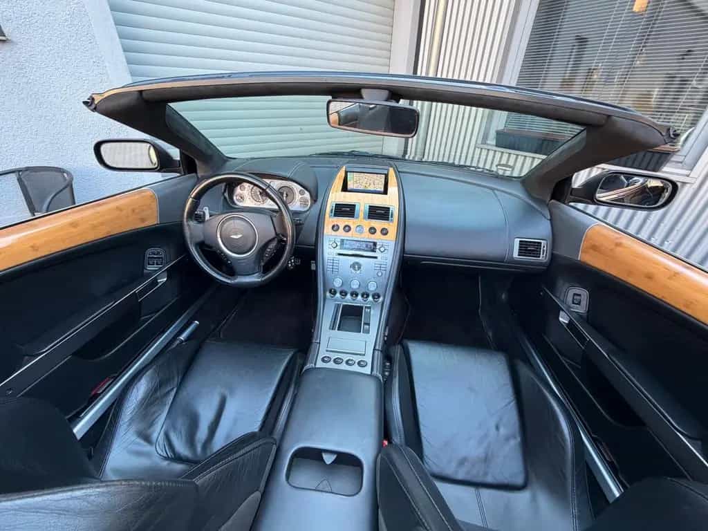 Aston Martin DB9 Volante 5.9 Touchtronic 01/2006-photo-11