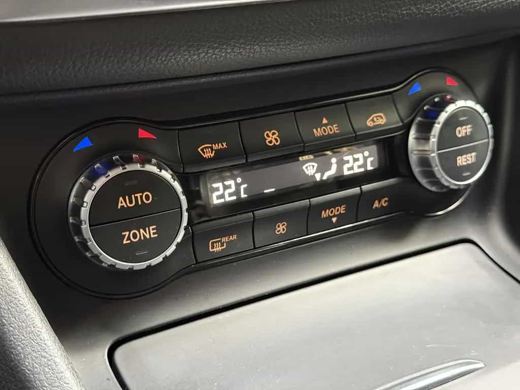 Mercedes-Benz GLA 200 AMG Line |H&K|Kamera|SHZ| 04/2015-photo-23