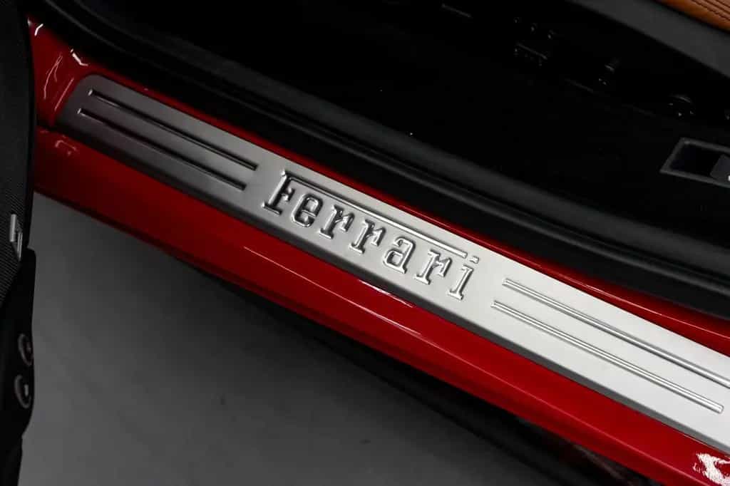 Ferrari 488 GTB NETTO EXPORT // CARBON PACKAGE 01/2016-photo-28
