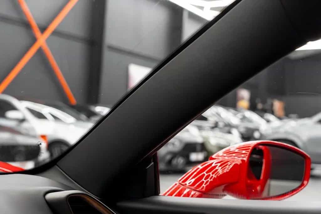 Ferrari 488 GTB NETTO EXPORT // CARBON PACKAGE 01/2016-photo-36