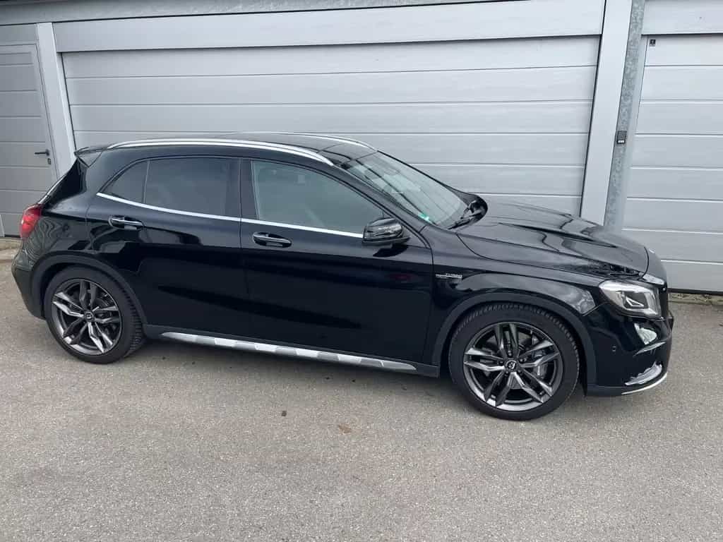 Mercedes-Benz GLA 45 AMG 4matic, Leder, Kamera, CarPlay 01/2019-photo-1
