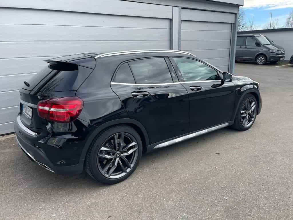Mercedes-Benz GLA 45 AMG 4matic, Leder, Kamera, CarPlay 01/2019-photo-17