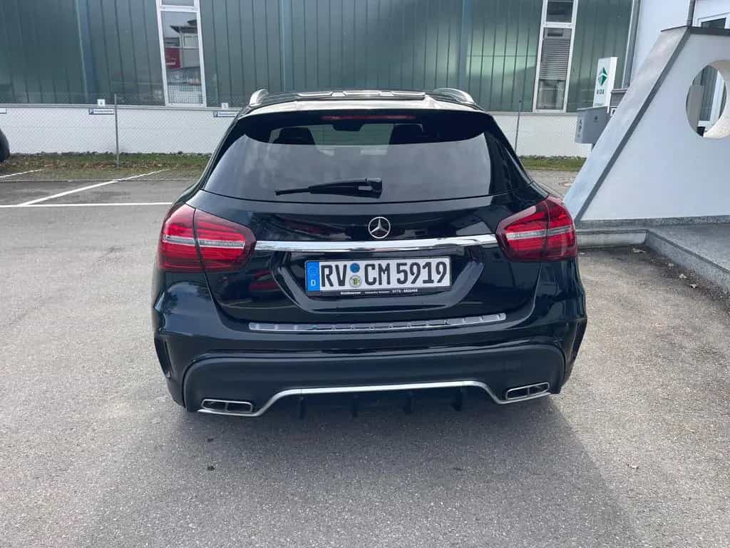 Mercedes-Benz GLA 45 AMG 4matic, Leder, Kamera, CarPlay 01/2019-photo-35