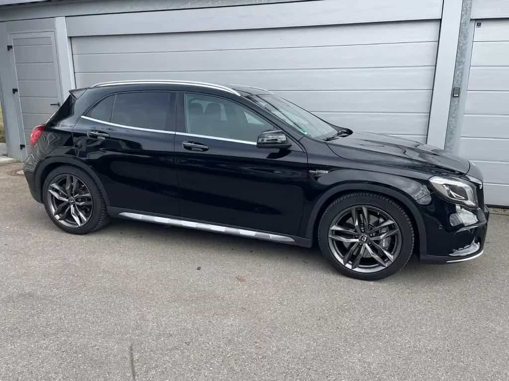Mercedes-Benz GLA 45 AMG 4matic, Leder, Kamera, CarPlay 01/2019-photo-4