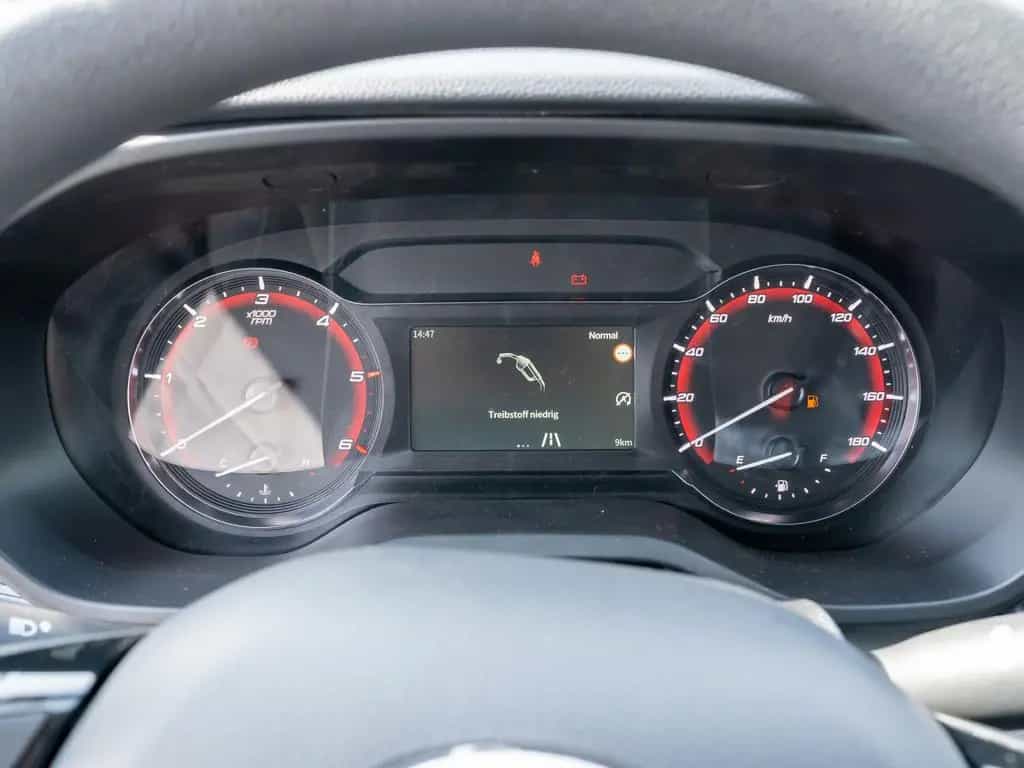 Maxus Deliver 9 KA L3H2 Komfort Holzboden Kamera DAB E null-photo-11