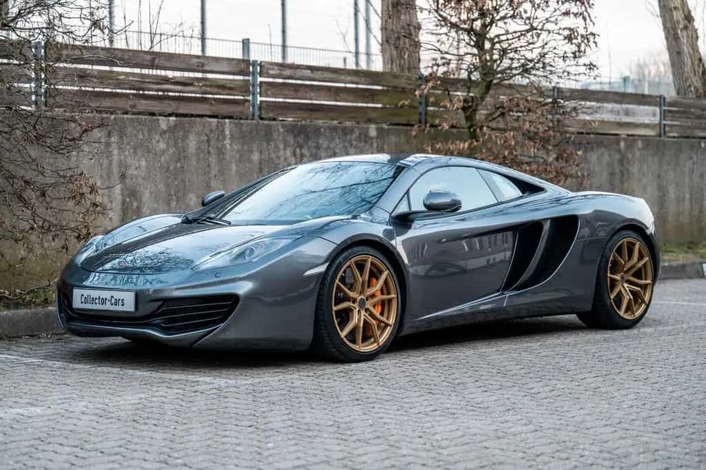 McLaren MP4-12C 3.8 V8 03/2012-photo-1