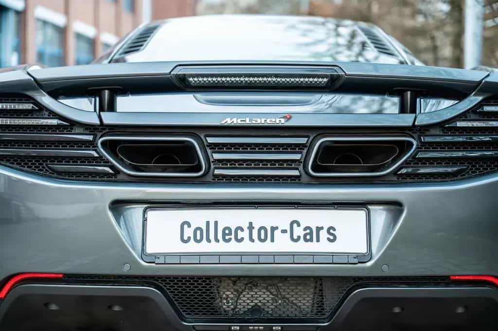 McLaren MP4-12C 3.8 V8 03/2012-photo-12