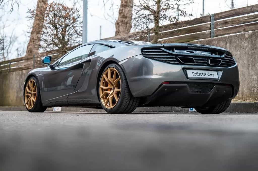 McLaren MP4-12C 3.8 V8 03/2012-photo-2